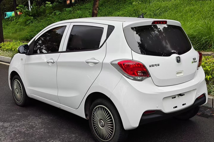 Changan BenBen E-Star 2021 car image #5