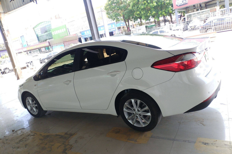 Kia K3 2017 #5 Kia K3 2017 car image #5