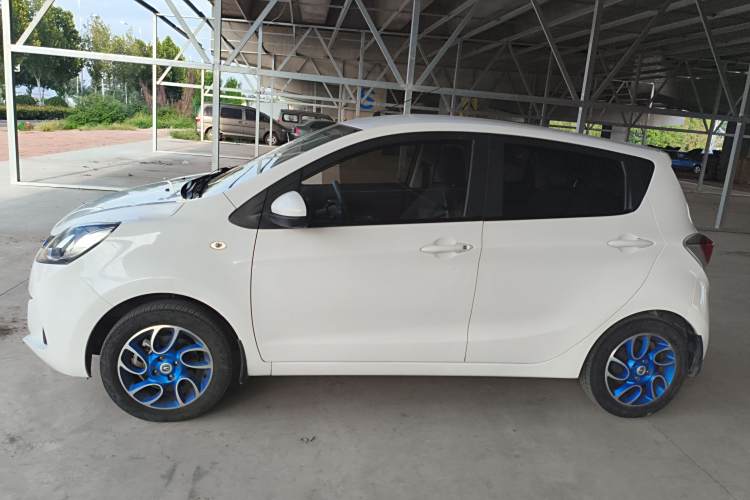 Changan BenBen EV 2019 car image #5