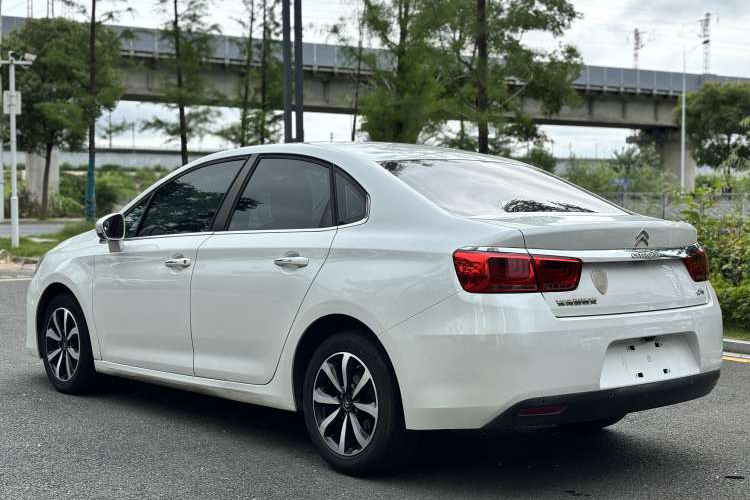 Citroen C4 C-Quatre 2016 immagine di auto #5