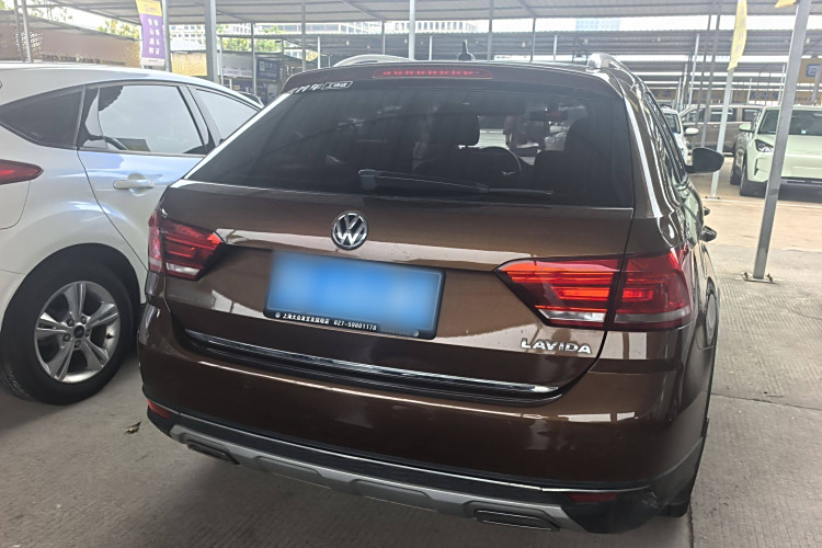 Volkswagen Cross Lavida 2016 immagine di auto #5