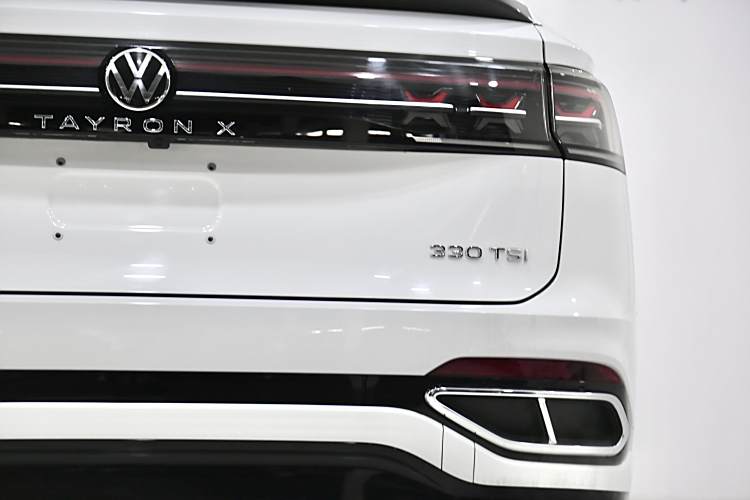 Volkswagen Tayron X #5 Volkswagen Tayron X car image #5