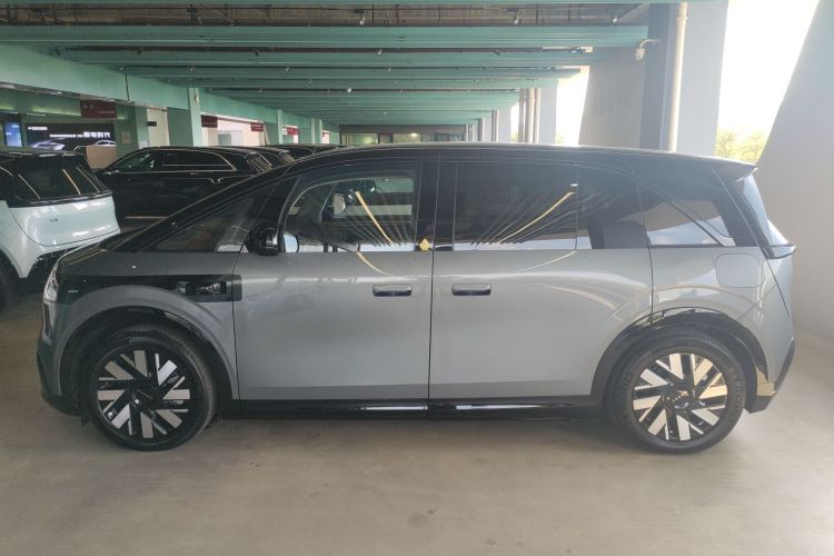 Zeekr MIX 2024 car image #5