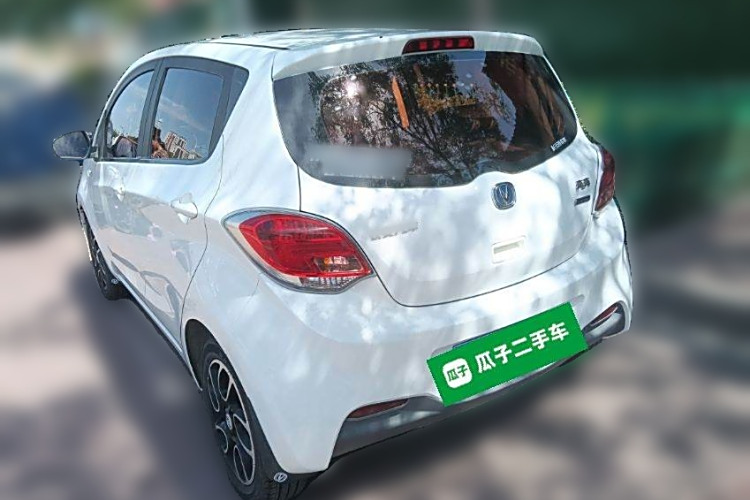 Changan BenBen 2017 صورة سيارة #5
