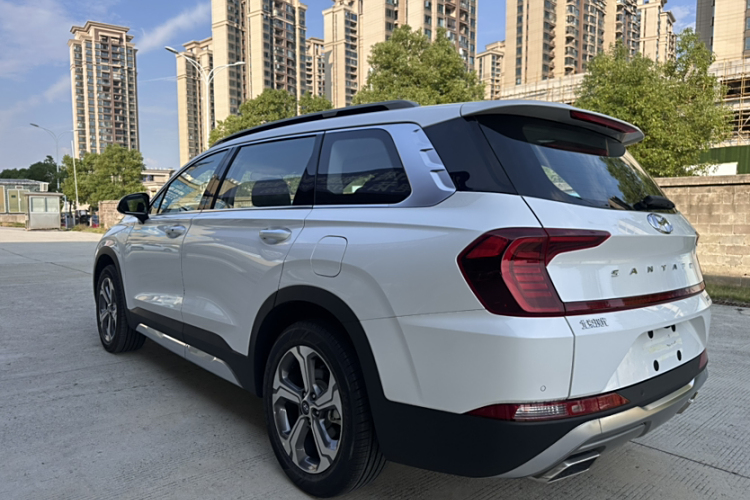 哪吒汽车 哪吒S猎装 2023 #5 哪吒汽车 哪吒S猎装 2023 汽车图片 #5