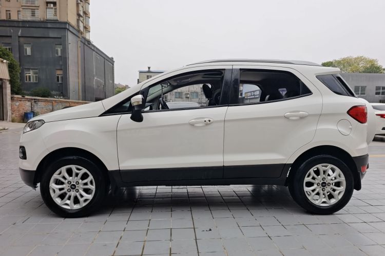 Ford EcoSport 2016 изображение автомобиля #5
