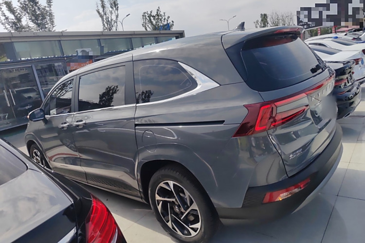 Hyundai Custo 2023 car image #5