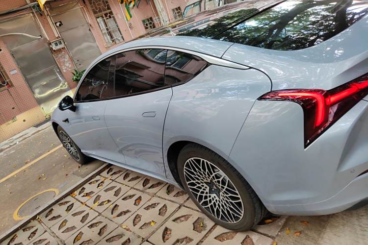 Neta S 2025 #5 Neta S 2025 изображение автомобиля #5