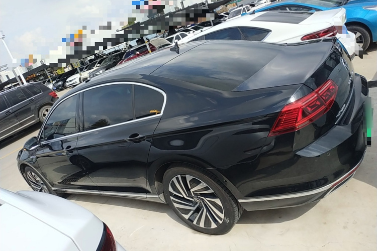 Volkswagen Magotan GTE 2022 car image #5