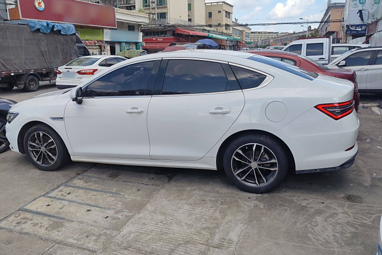 BYD Qin Pro 2019 #5 BYD Qin Pro 2019 car image #5
