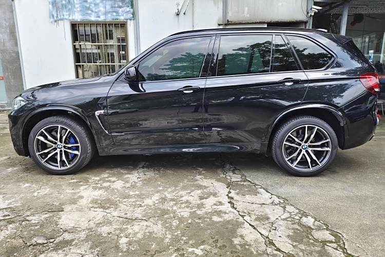 BMW X5 M 2017 car image #5