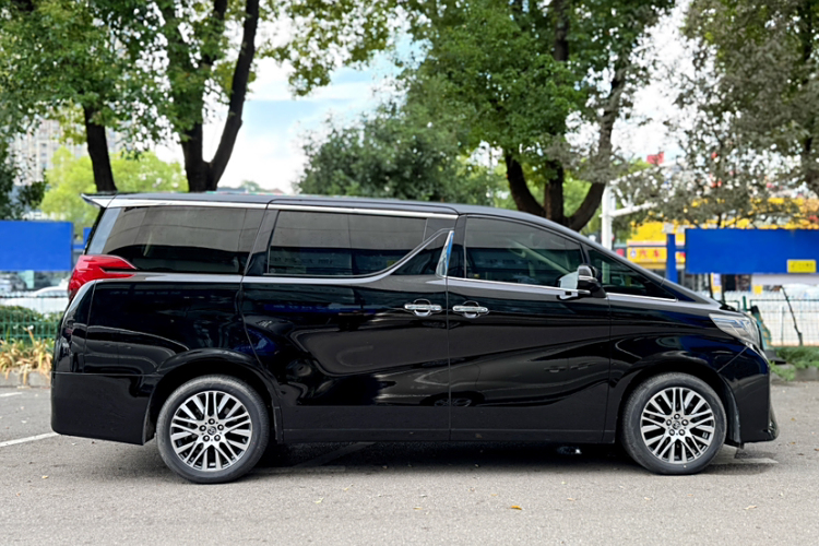 丰田 埃尔法 2017 汽车图片 #5