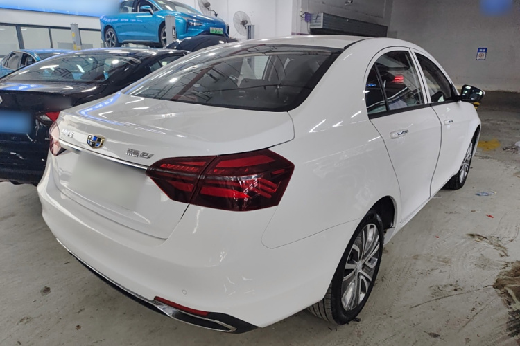GEELY Emgrand New Energy 2019 car image #5