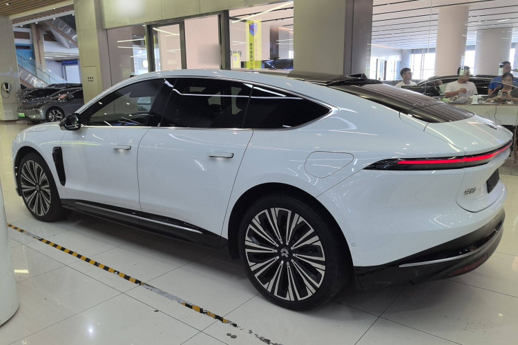 NIO ET9 2024 image de voiture #5