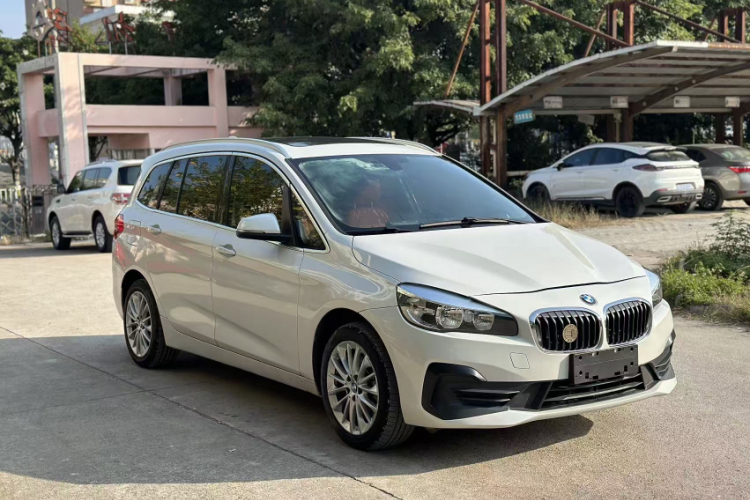 BMW 2 Series Gran Tourer 2019 car image #5