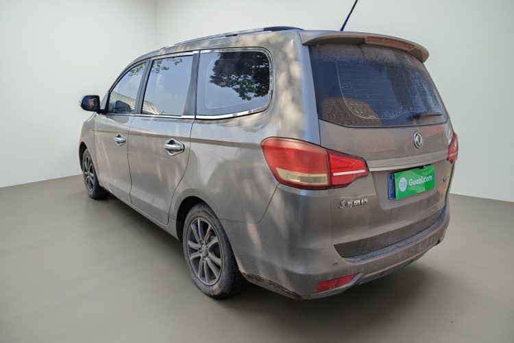 Forthing S500 2016 #5 Forthing S500 2016 car image #5