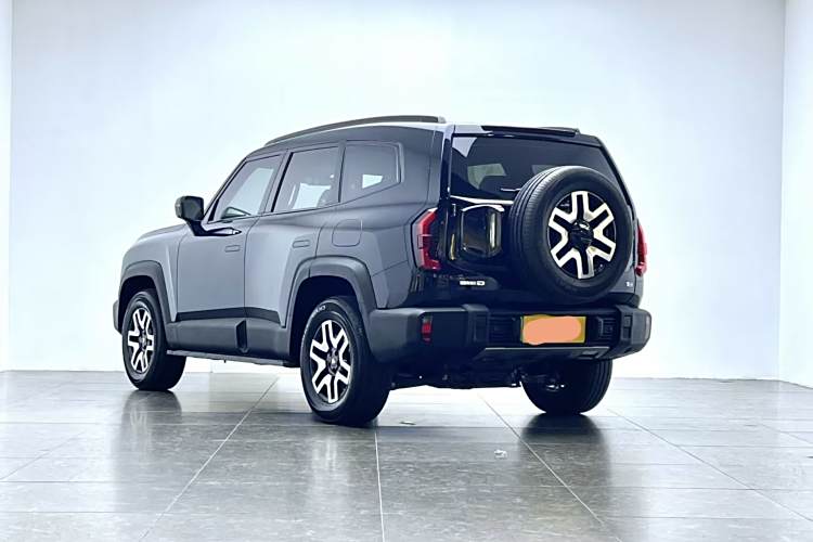 Deepal G318 2024 immagine di auto #5