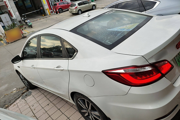 Changan Eado EV 2018 car image #5