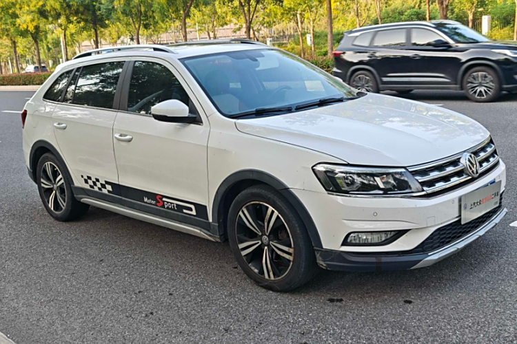 Volkswagen Cross Lavida 2016 immagine di auto #5