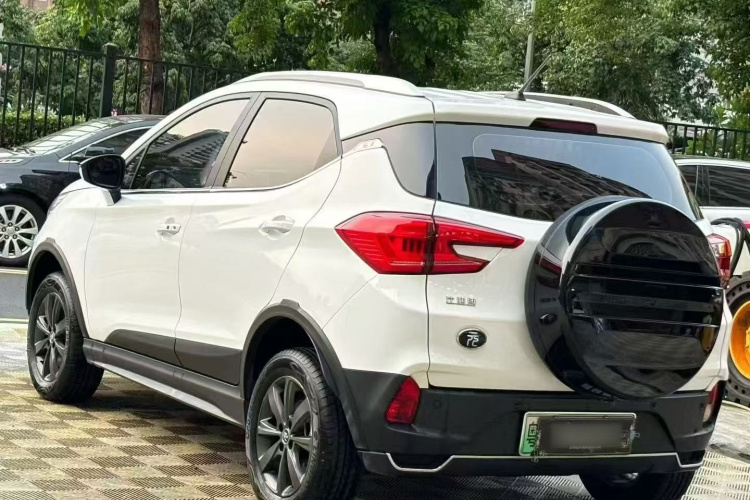 BYD Yuan New Energy 2020 immagine di auto #5