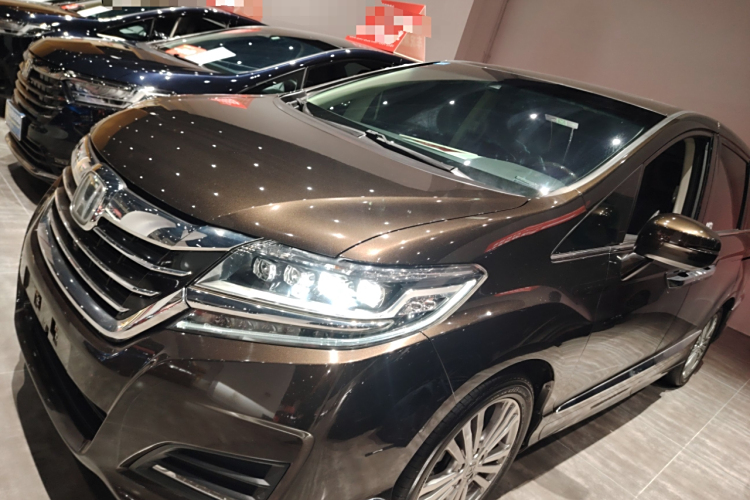 Honda Elysion 2016 imagen de coche #5