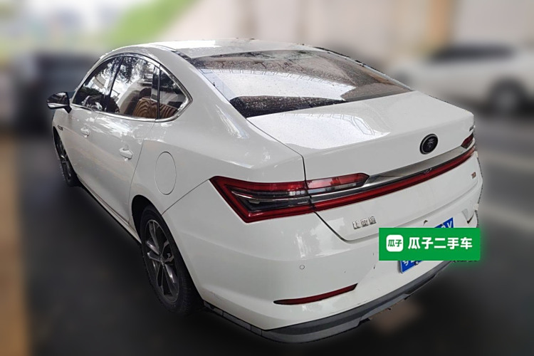 BYD Qin Pro 2018 #5 BYD Qin Pro 2018 car image #5