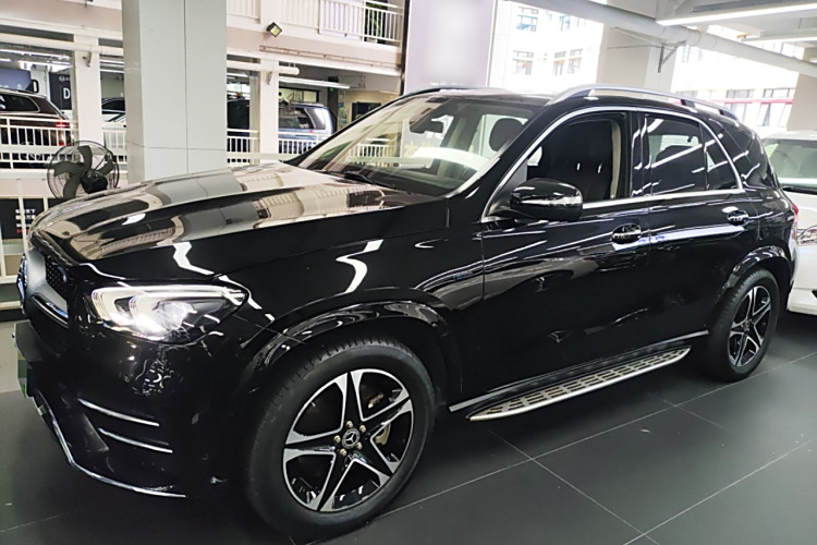 Mercedes-Benz GLE Class New Energy 2021 car image #5