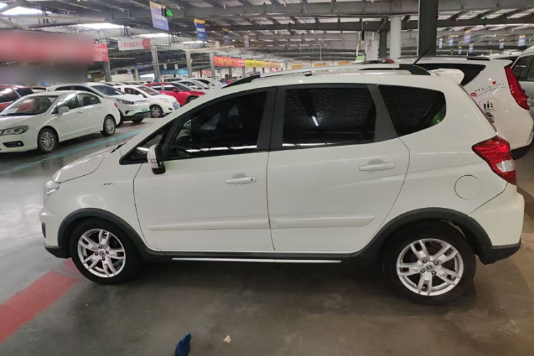 Changan CX20 2015 изображение автомобиля #5