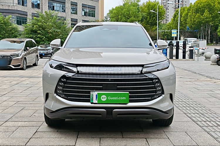 BYD Frigate 07 2023 #5 BYD Frigate 07 2023 car image #5