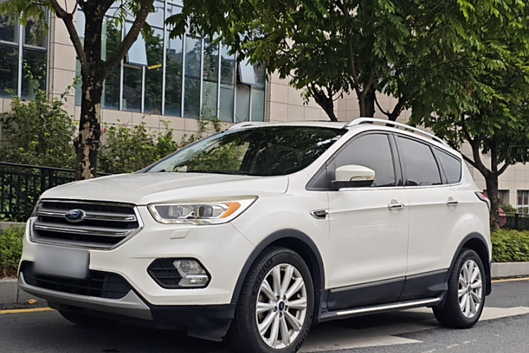 Ford Kuga 2017 #5 Ford Kuga 2017 car image #5