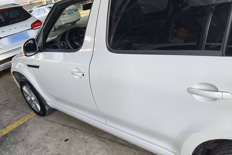 Skoda Yeti 2018 car image #5