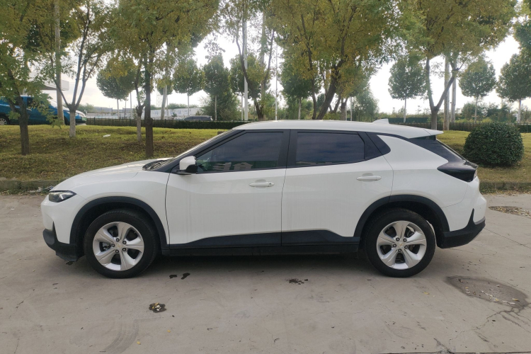 Chevrolet Charm 2024 car image #5