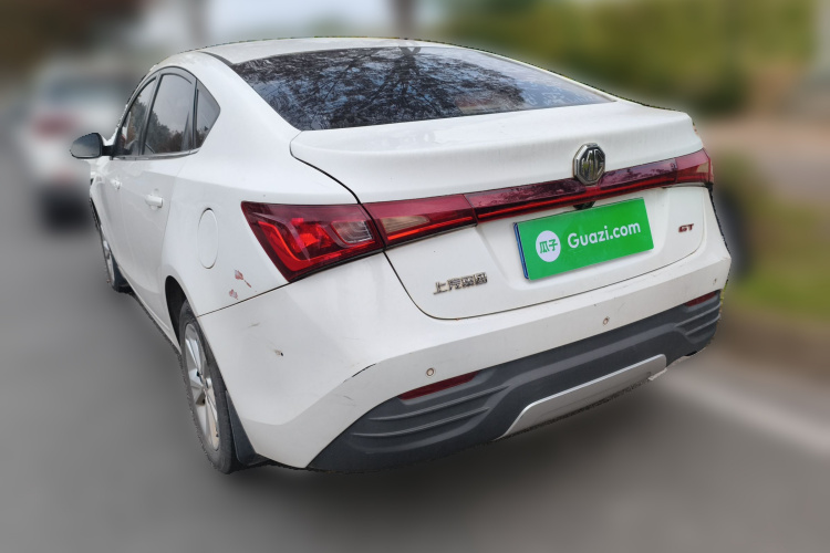 MG GT 2016 car image #5