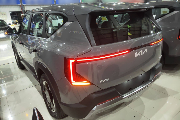 起亚 起亚EV5 2025 汽车图片 #5