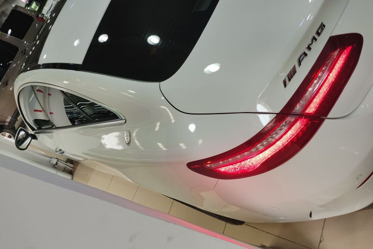 Mercedes-Benz E Class (Imported) 2020 car image #5