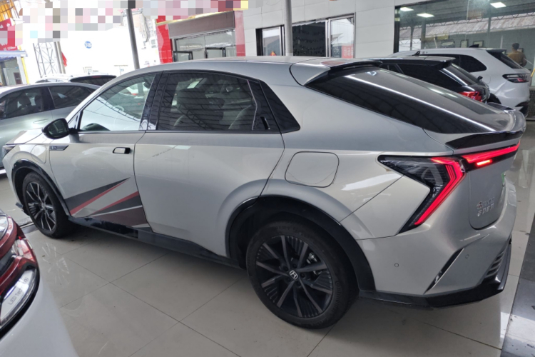 Honda e:NS2 2024 #5 Honda e:NS2 2024 car image #5