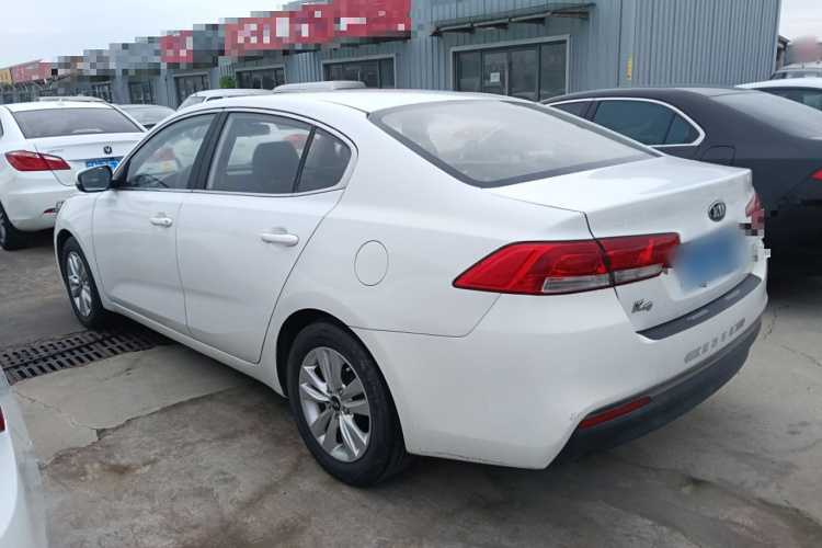 起亚 起亚K4 2016 汽车图片 #5