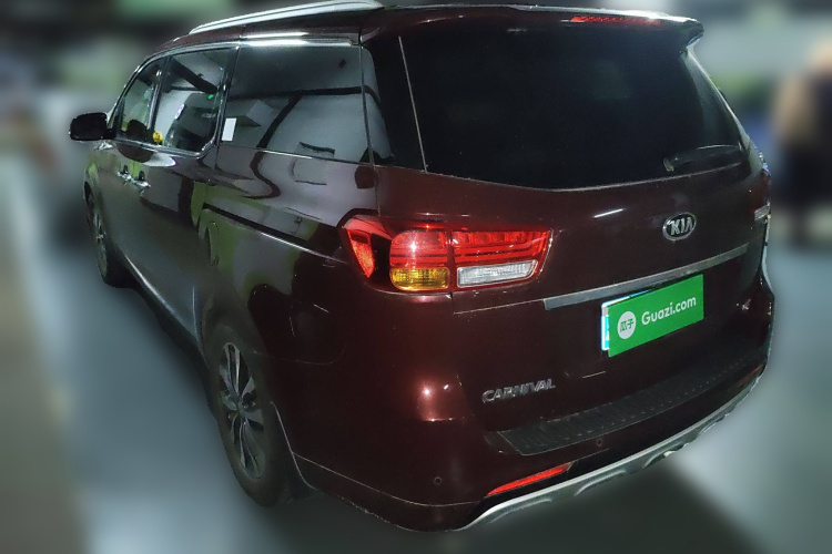 Kia Carnival (Imported) 2016 изображение автомобиля #5