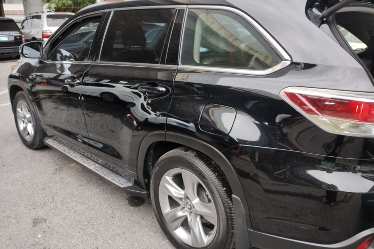 Toyota Highlander (Imported) 2016 car image #5