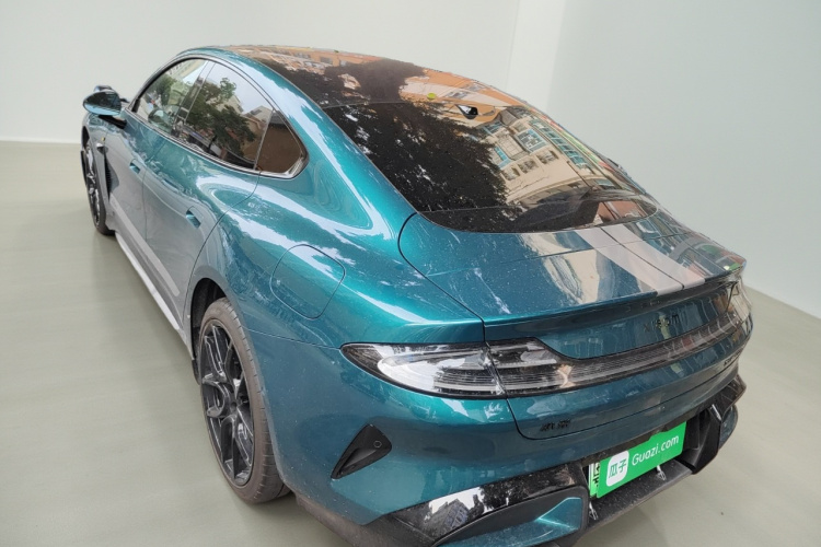 小米汽车 小米SU7 Ultra 2025 汽车图片 #5