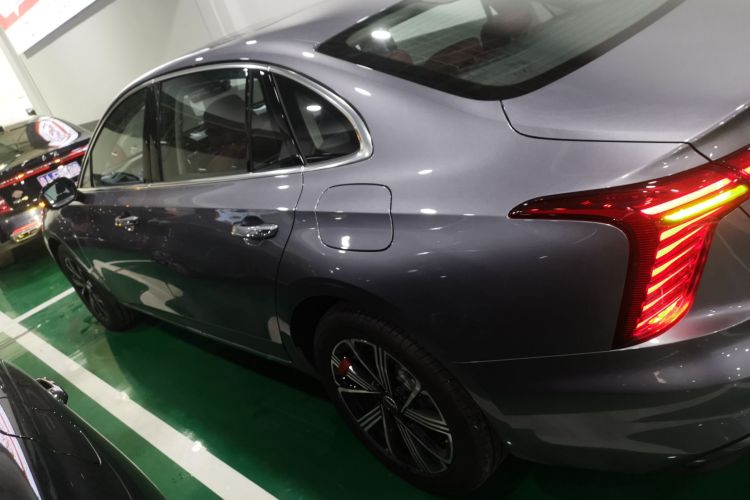 HongQi H5 PHEV 2025 #5 HongQi H5 PHEV 2025 immagine di auto #5