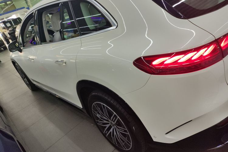 Mercedes-Benz EQS SUV 2023 #5 Mercedes-Benz EQS SUV 2023 immagine di auto #5