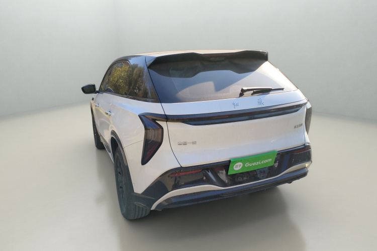 HongQi TianGong 08 2025 #5 HongQi TianGong 08 2025 car image #5