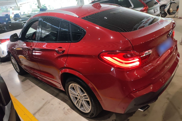 BMW X4 M40i 2018 #5 BMW X4 M40i 2018 immagine di auto #5