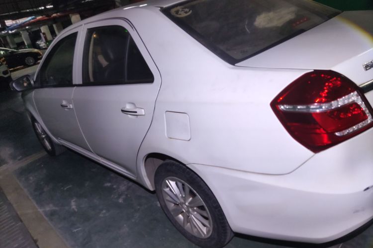 GEELY KingKong 2017 #5 GEELY KingKong 2017 car image #5