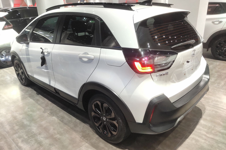 Honda LIFE 2021 car image #5