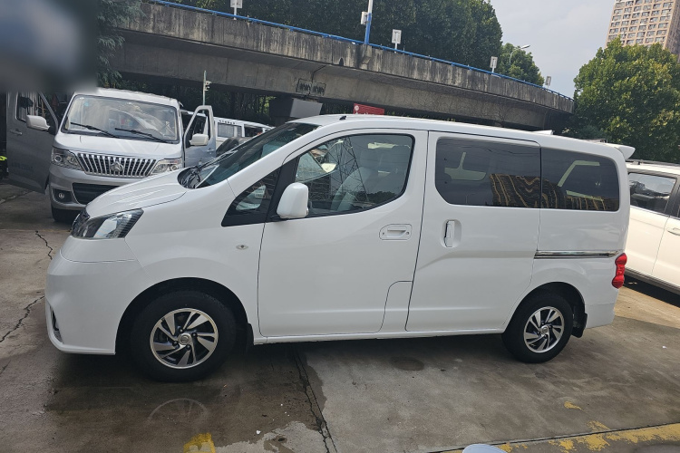 日产 日产NV200 2018 汽车图片 #5