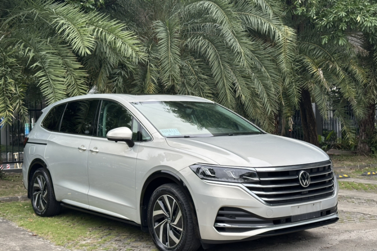 Volkswagen Viloran 2022 car image #5