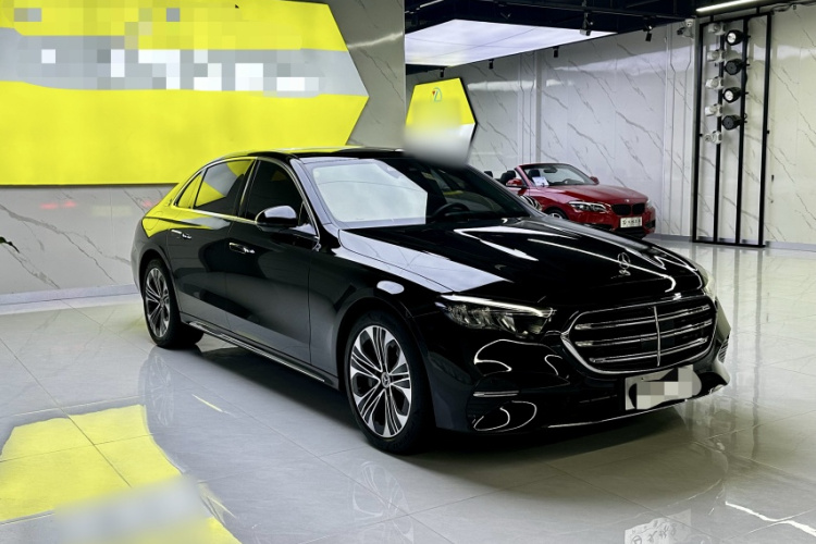 Mercedes-Benz E Class New Energy 2024 car image #5