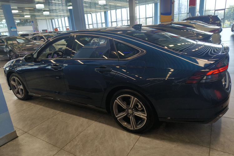 Honda Accord New Energy 2025 car image #5